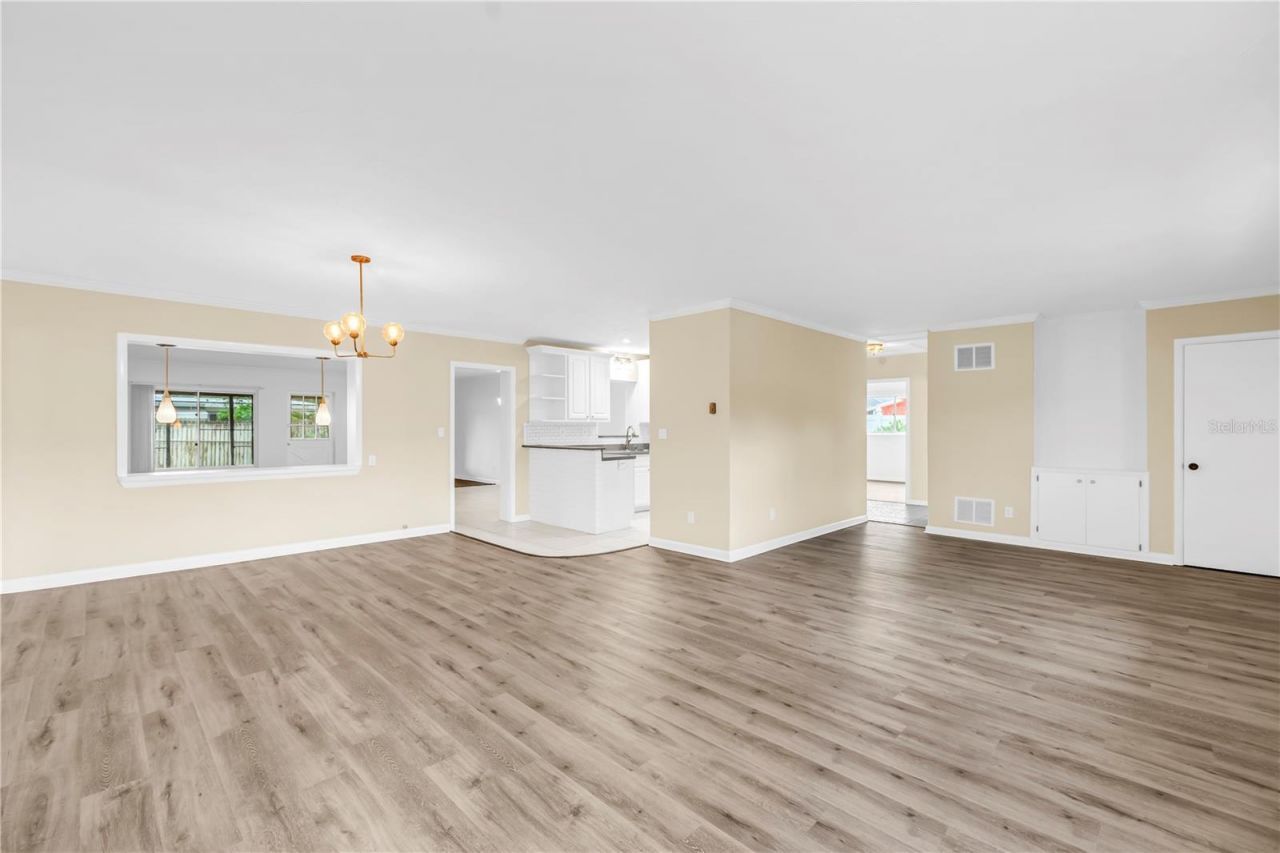 6623 16th Street N, Saint Petersburg, FL 33702 Photo