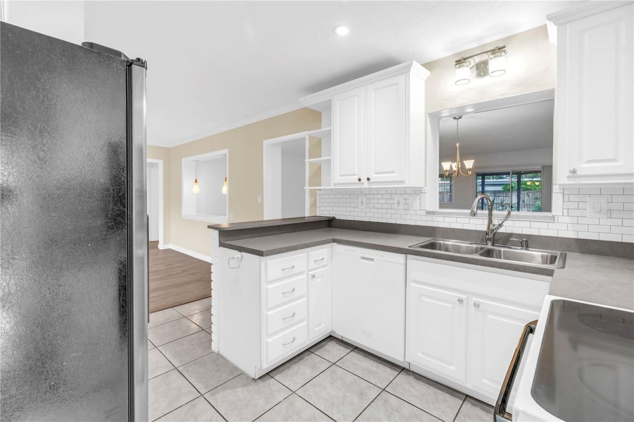 6623 16th Street N, Saint Petersburg, FL 33702 Photo