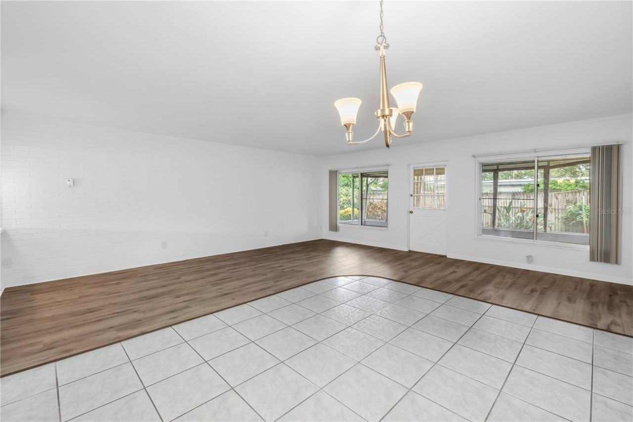 6623 16th Street N, Saint Petersburg, FL 33702 Photo