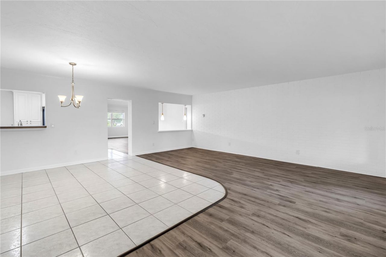 6623 16th Street N, Saint Petersburg, FL 33702 Photo