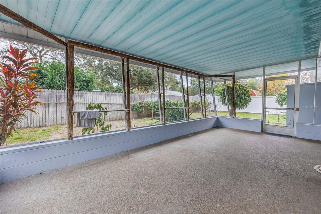 6623 16th Street N, Saint Petersburg, FL 33702 Photo