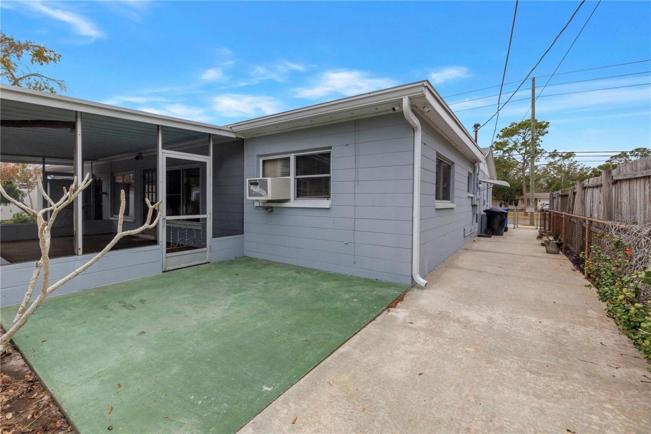6623 16th Street N, Saint Petersburg, FL 33702 Photo