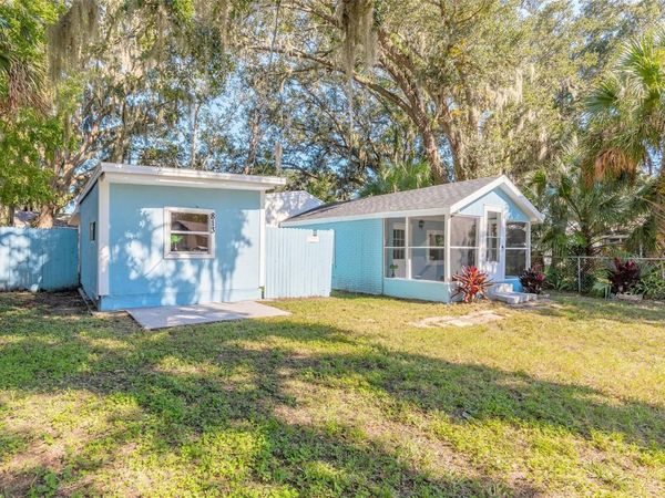 813 MAGNOLIA AVENUE, HOLLY HILL, FL 32117