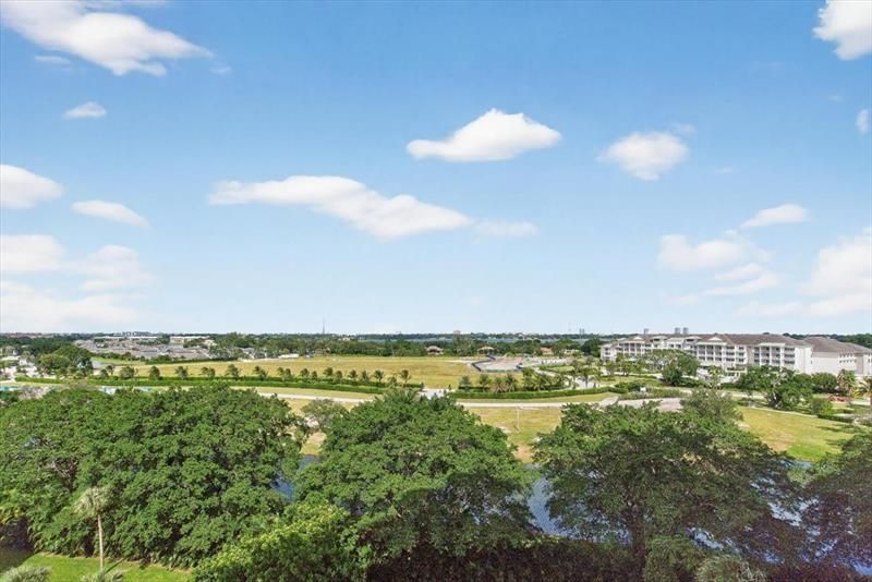 2480 Presidential Way, Unit 902, West Palm Beach, FL 33401 Photo