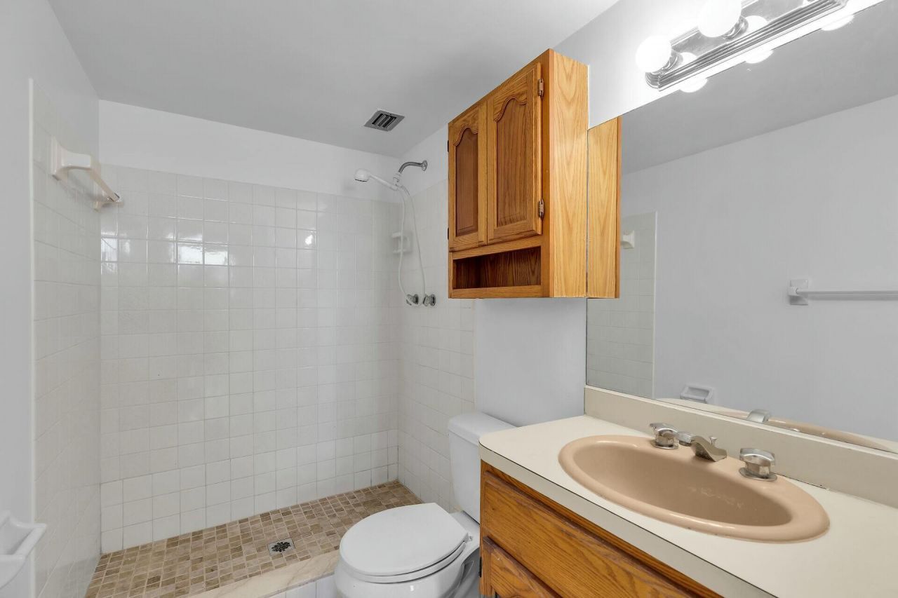 3312 Northside Drive, Unit 707, Key West, FL 33040 Photo