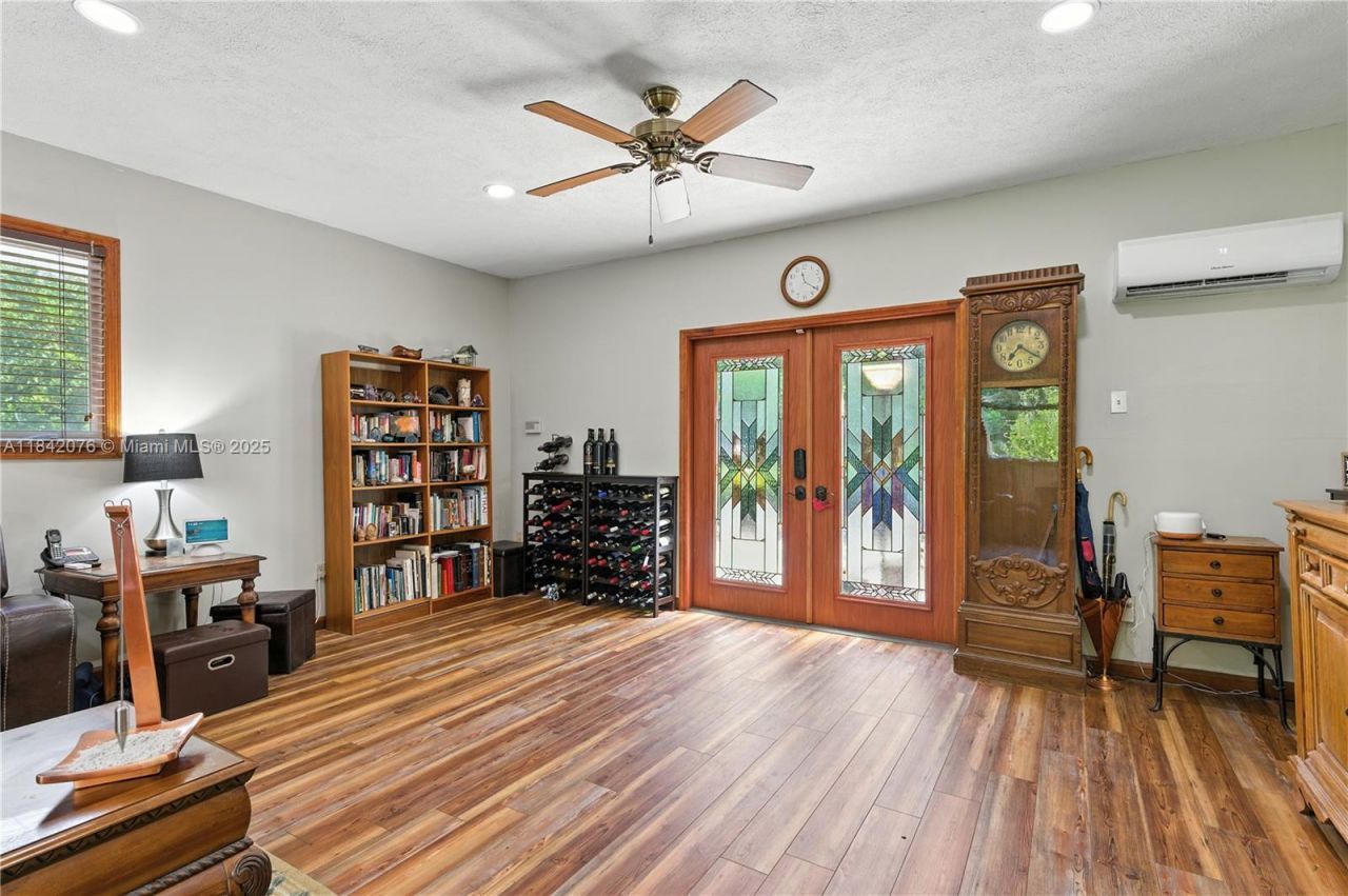 5600 SW 195 Terrace, Southwest Ranches, FL 33332 Photo