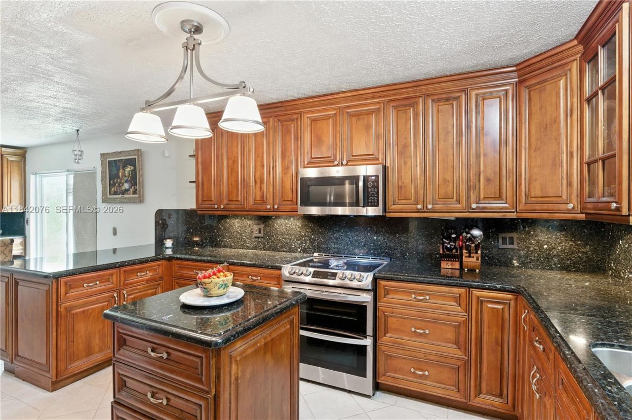 5600 SW 195 Terrace, Southwest Ranches, FL 33332 Photo