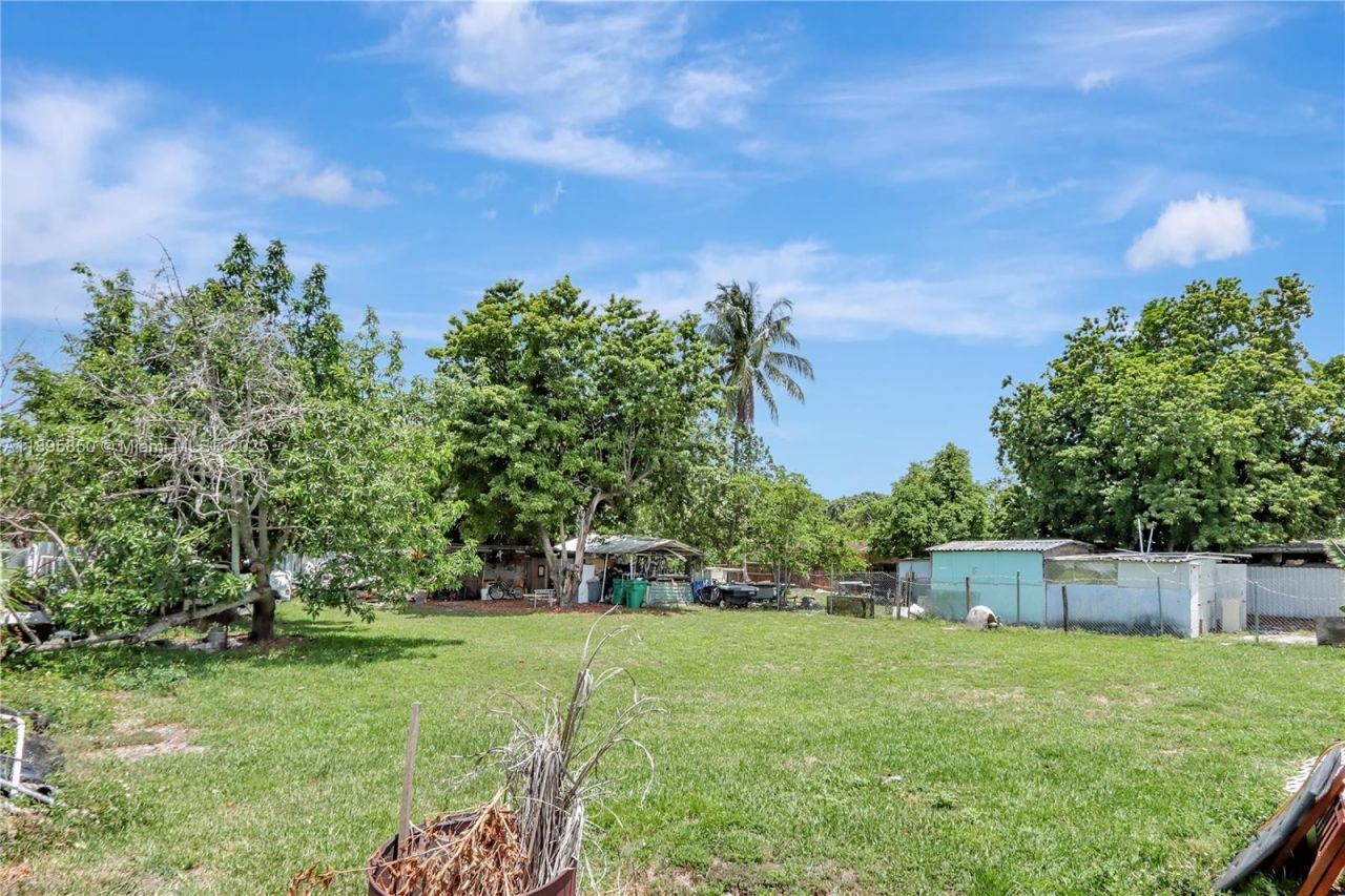 15801 NW 47th Ave, Miami Gardens, FL 33054 Photo