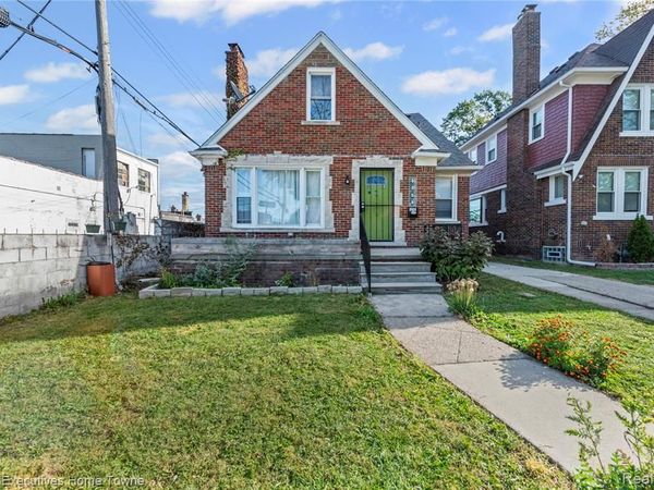 4890 Three Mile Drive, Detroit, MI 48224