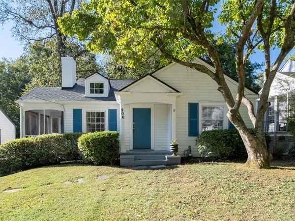 800 BERKELEY Avenue NW, Atlanta, GA 30318