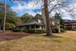 141 Hartland Dr. photo 4