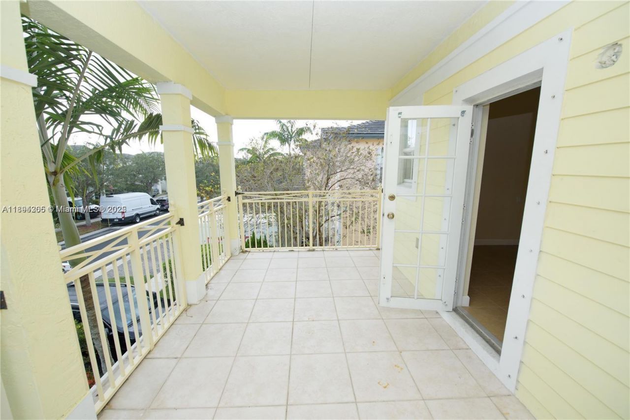 174 NE 32nd Ter, Unit 174, Homestead, FL 33033 Photo