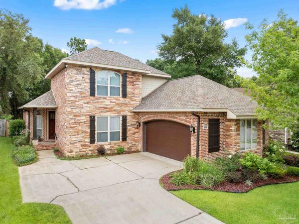 8508 Salt Grass Dr W, Pensacola, FL 32526