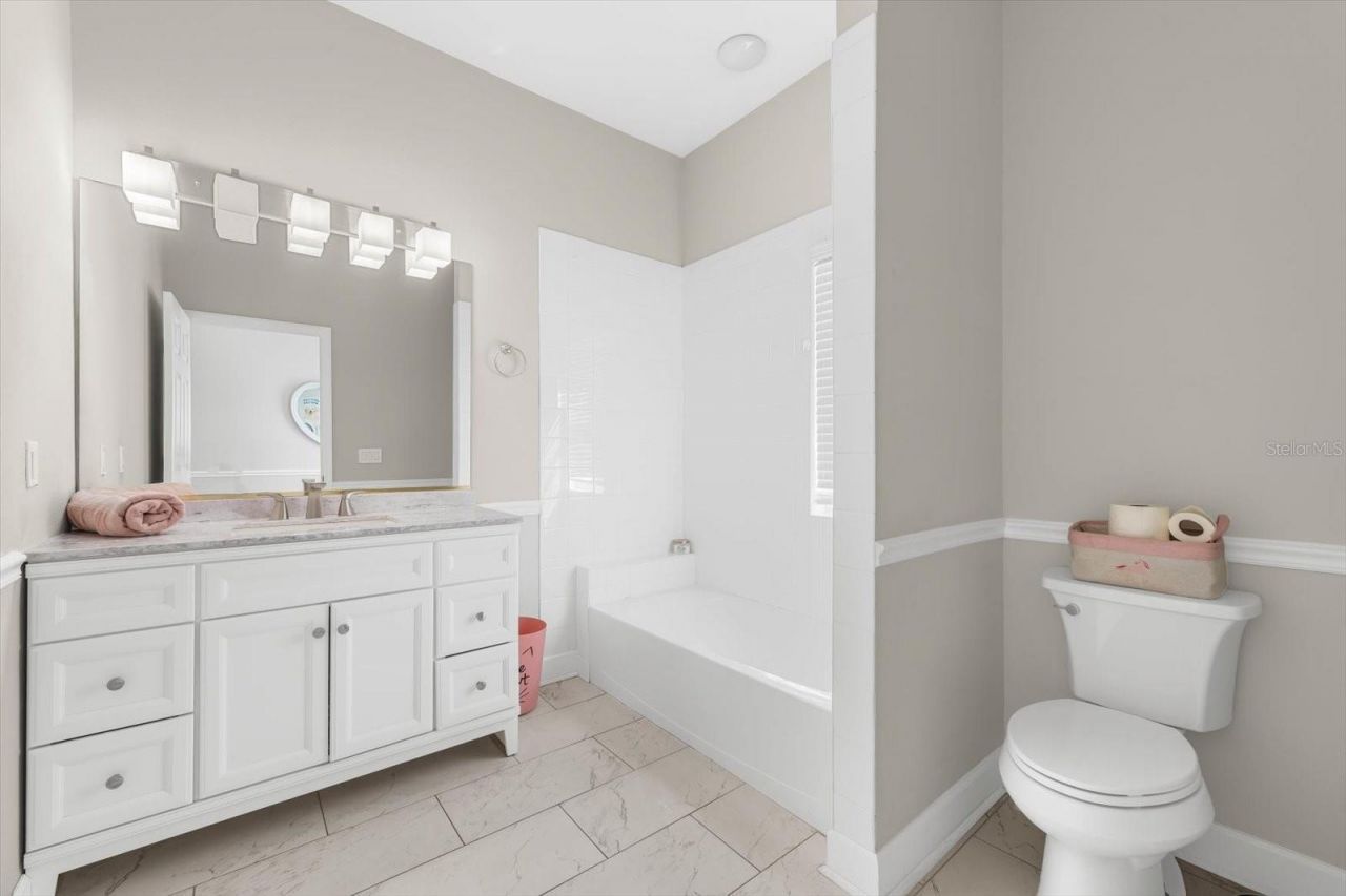 9612 18th Avenue Circle Nw, Bradenton, FL 34209 Photo