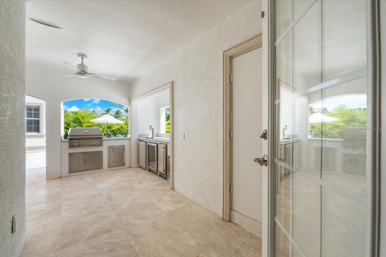 9612 18th Avenue Circle Nw, Bradenton, FL 34209 Photo