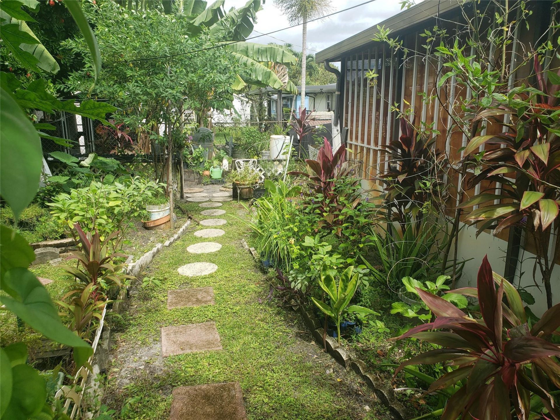 19720 NE 10th Court, Miami, FL 33179 Photo