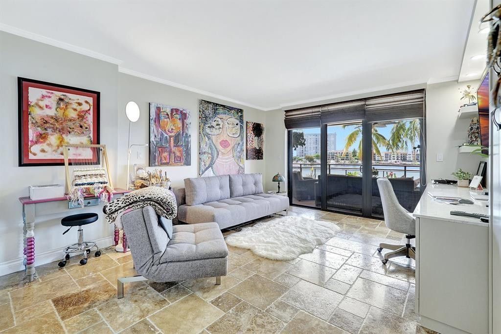 2300 Diana, Unit 203, Hallandale Beach, FL 33009 Photo