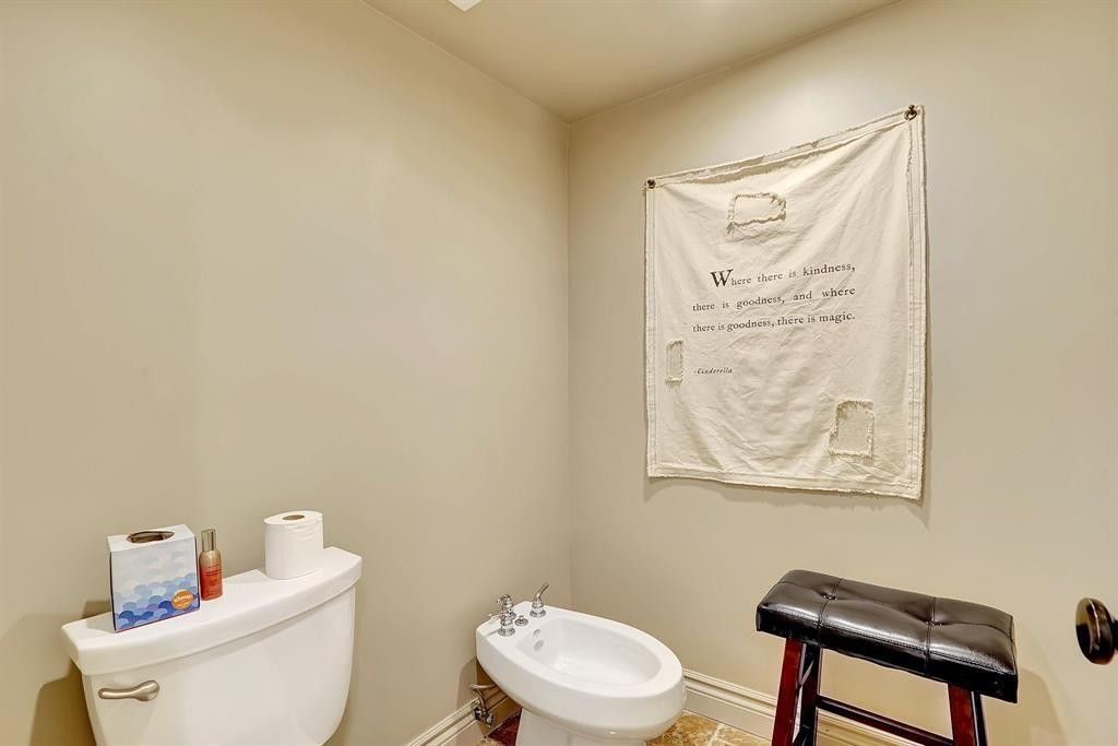 2300 Diana, Unit 203, Hallandale Beach, FL 33009 Photo