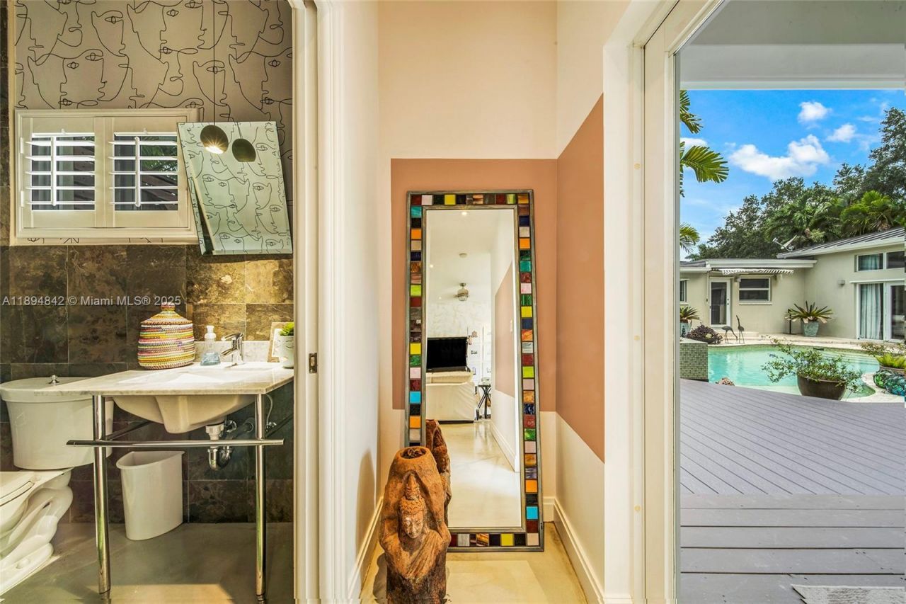 6645 SW 73rd Ct, Miami, FL 33143 Photo