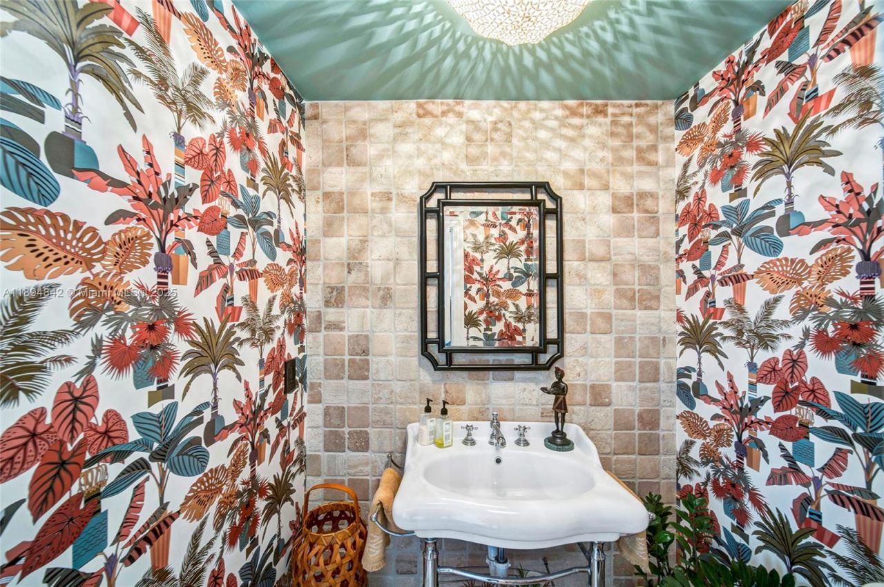 6645 SW 73rd Ct, Miami, FL 33143 Photo