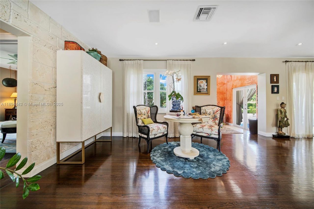 6645 SW 73rd Ct, Miami, FL 33143 Photo