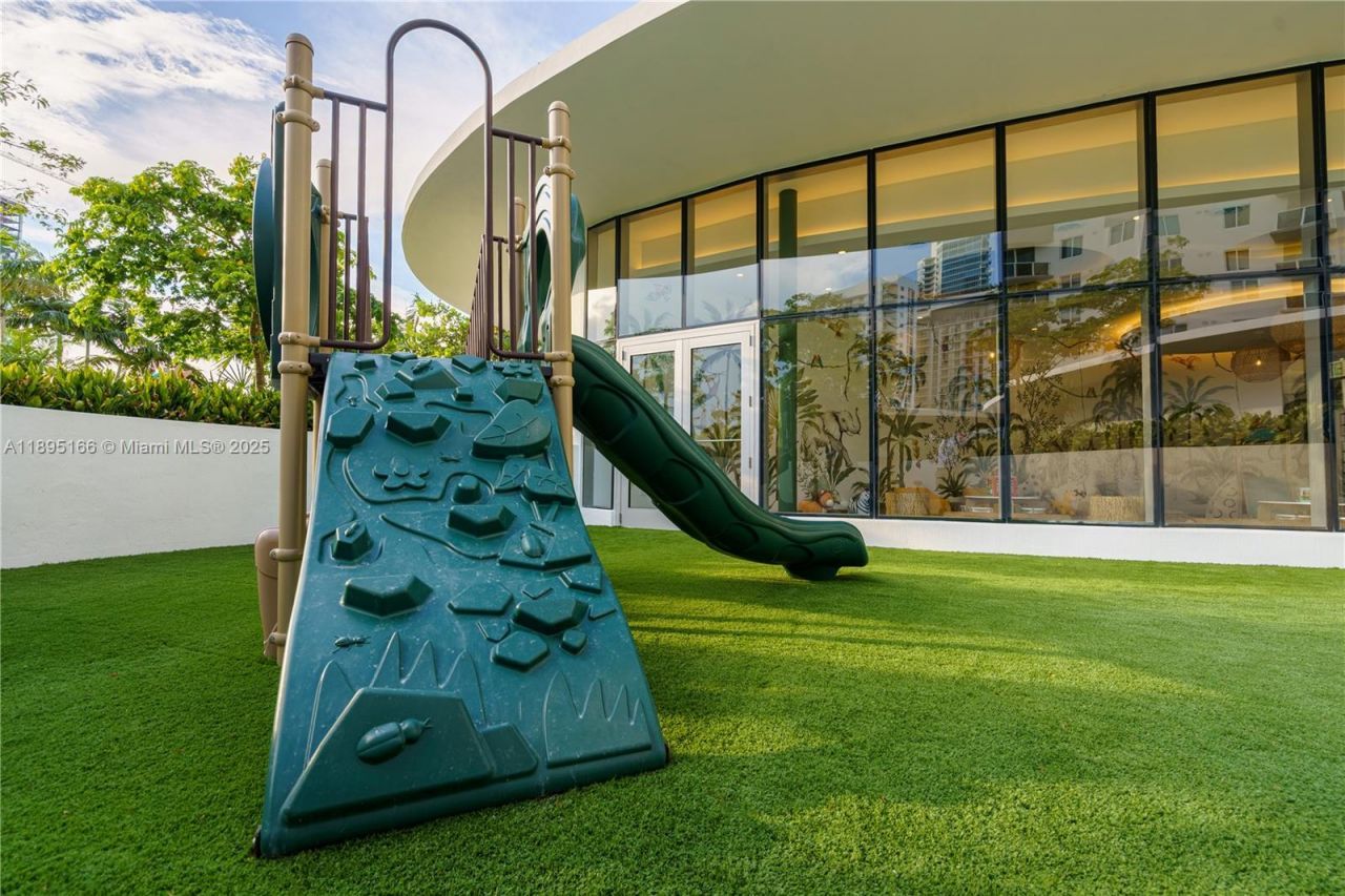 Please Call For Address, Unit PH5803, Miami, FL 33137 Photo