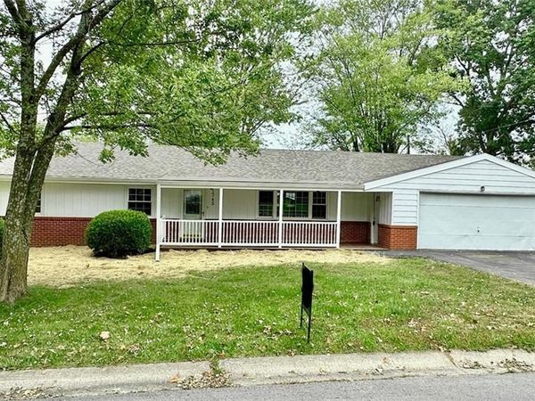 1745 Lake Trenton Drive, Trenton, MO 64683