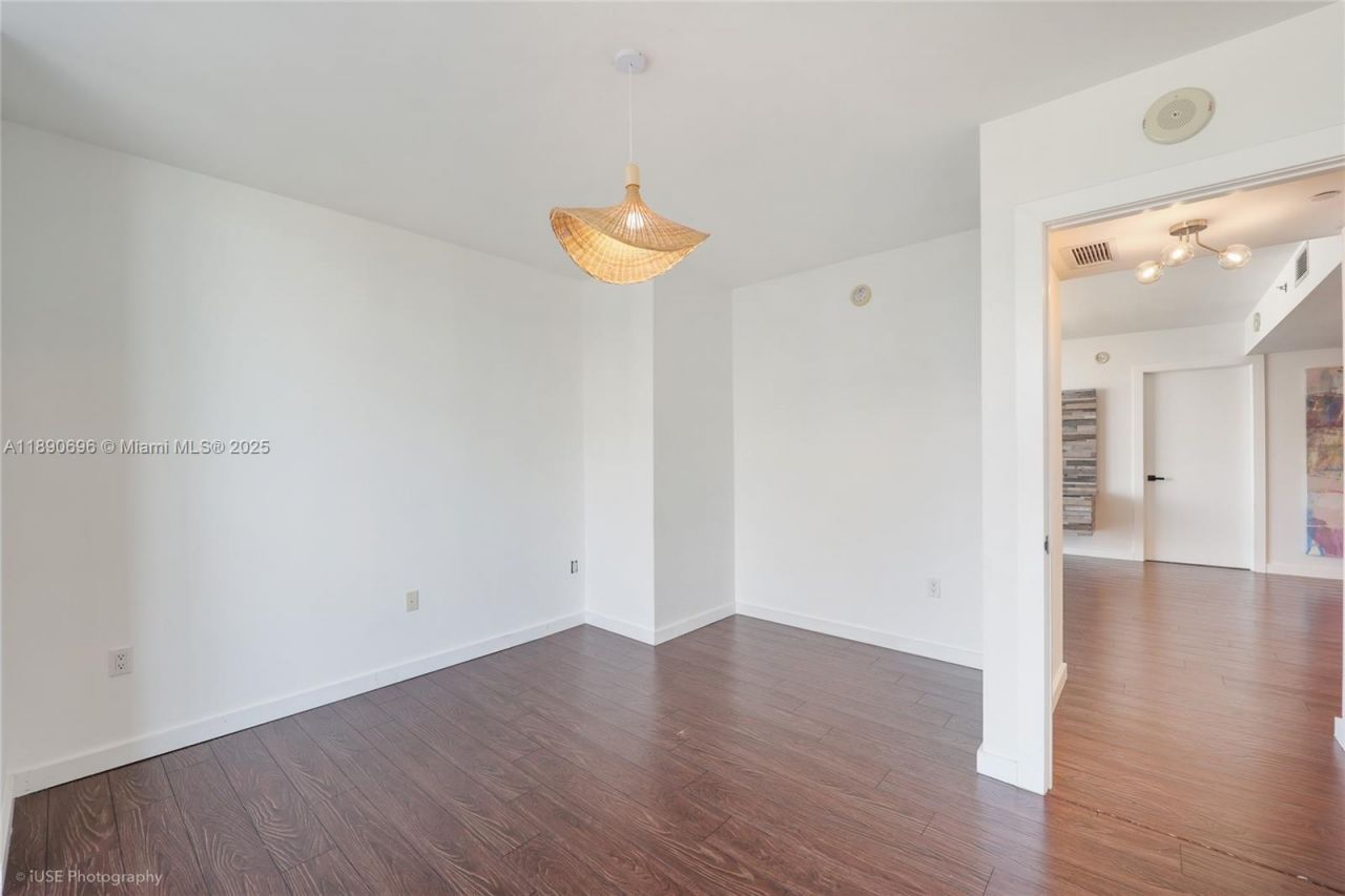 50 Biscayne Blvd, Unit 4311, Miami, FL 33132 Photo