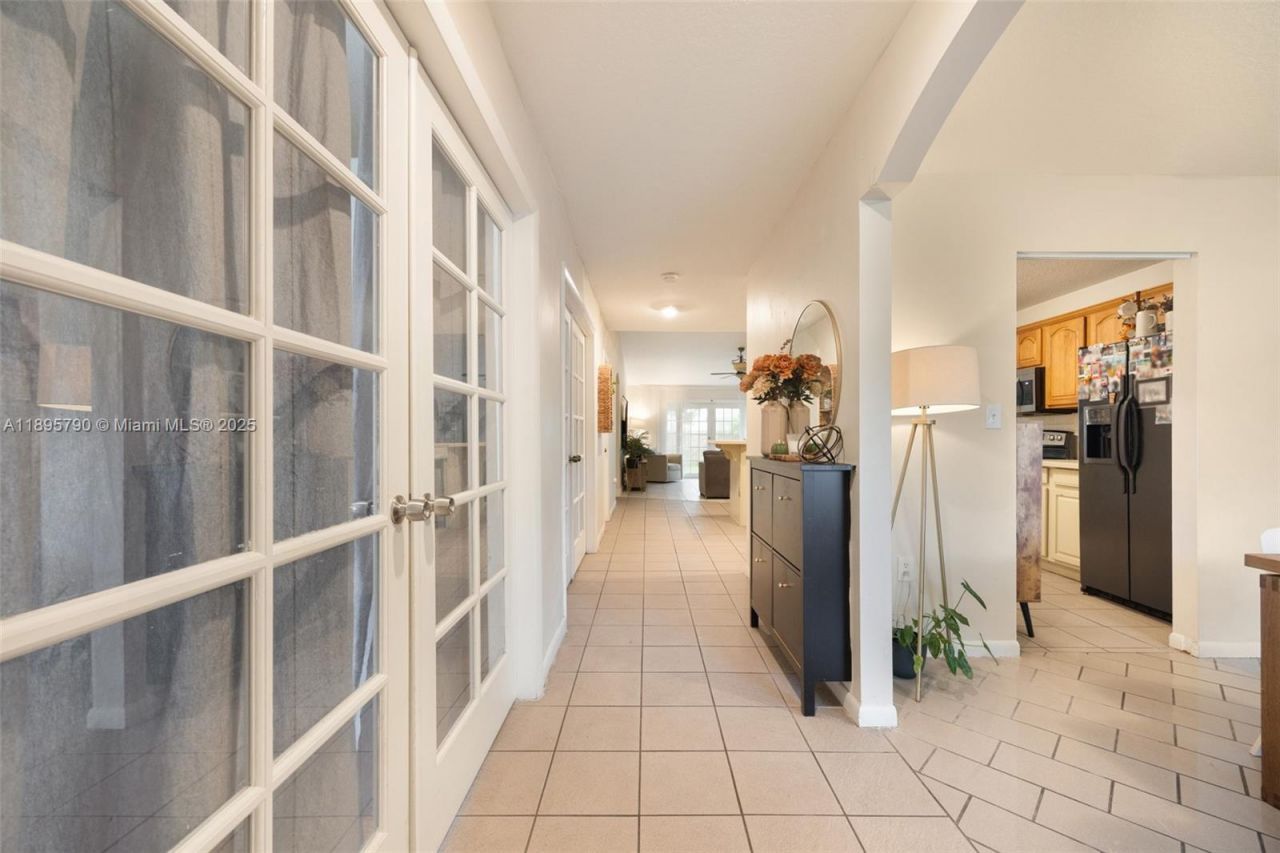 9730 SW 219th St, Cutler Bay, FL 33190 Photo