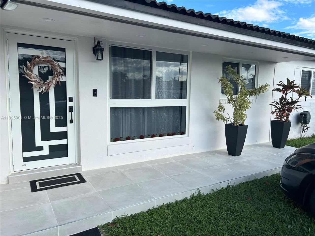 1821 SW 92nd Pl, Miami, FL 33165 Photo