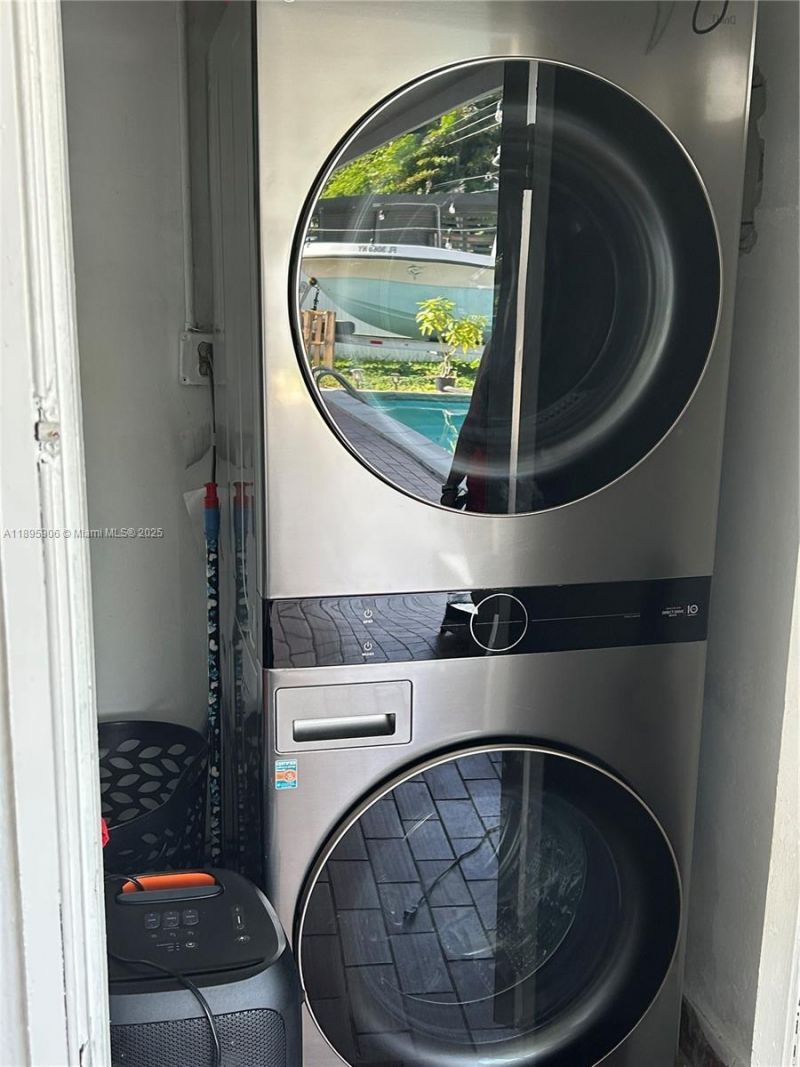 1821 SW 92nd Pl, Miami, FL 33165 Photo