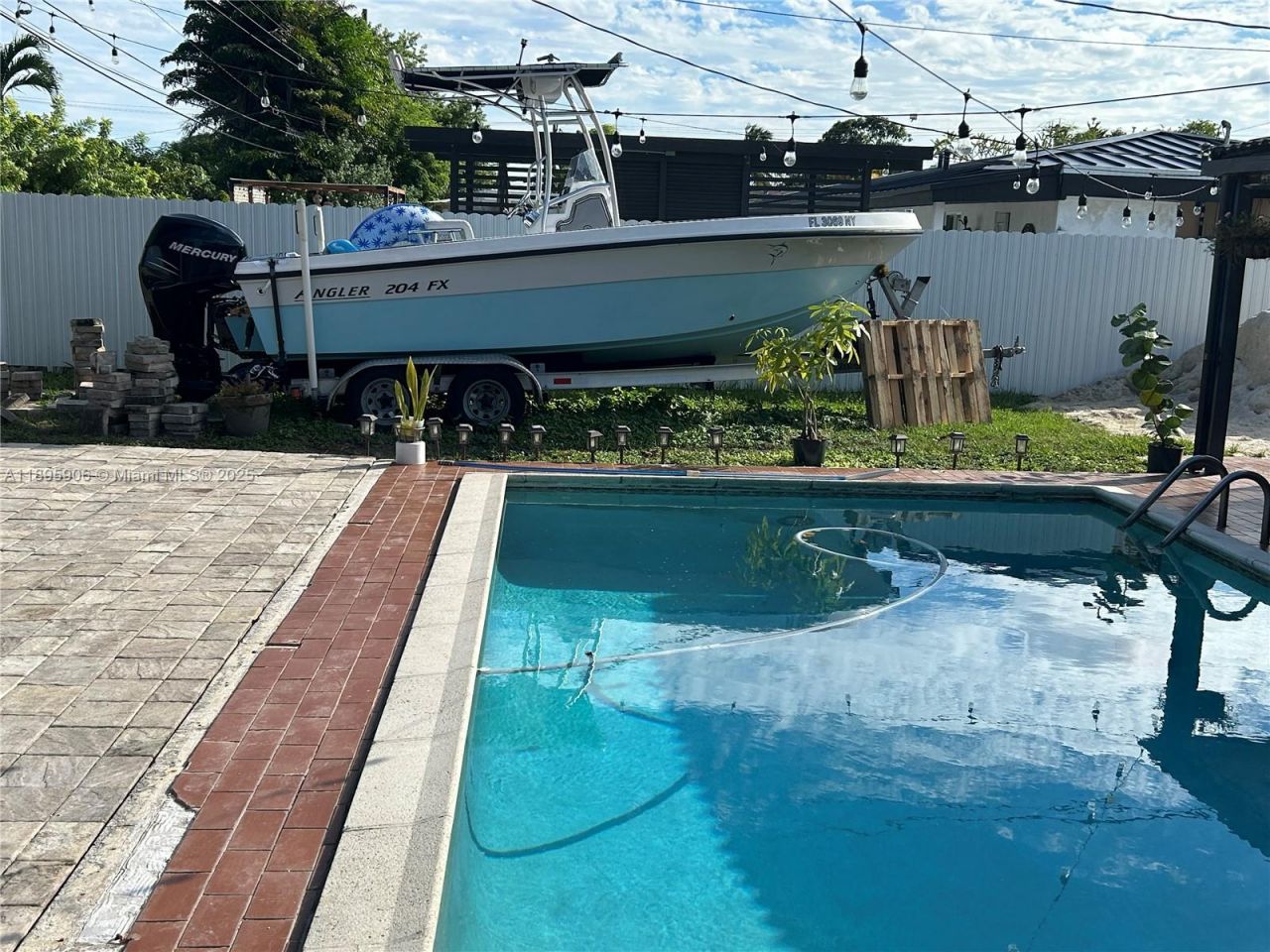 1821 SW 92nd Pl, Miami, FL 33165 Photo