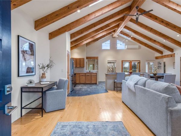 2328 Calle Camarico, Santa Fe, NM 87505