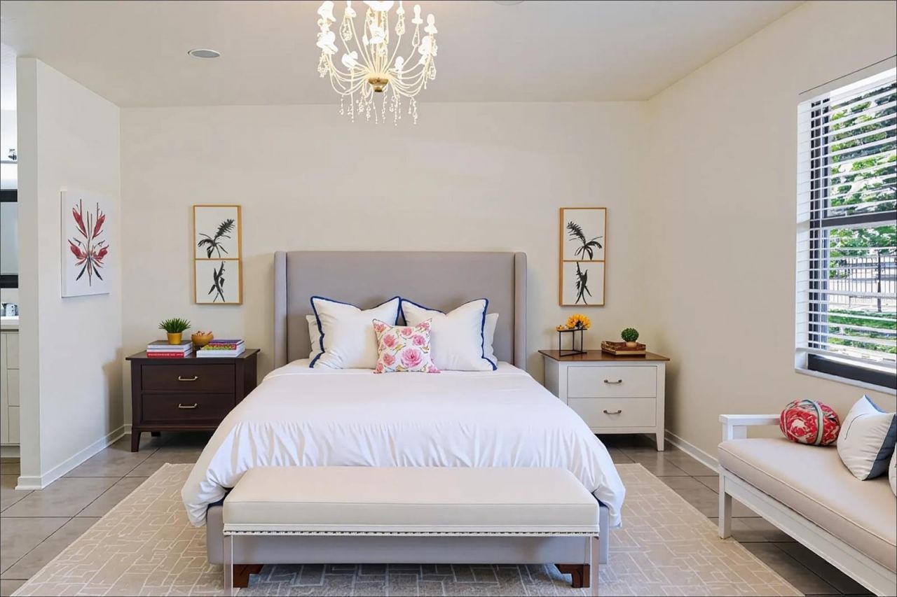 5021 Barrington Circle, Unit 302, Sarasota, FL 34234 Photo