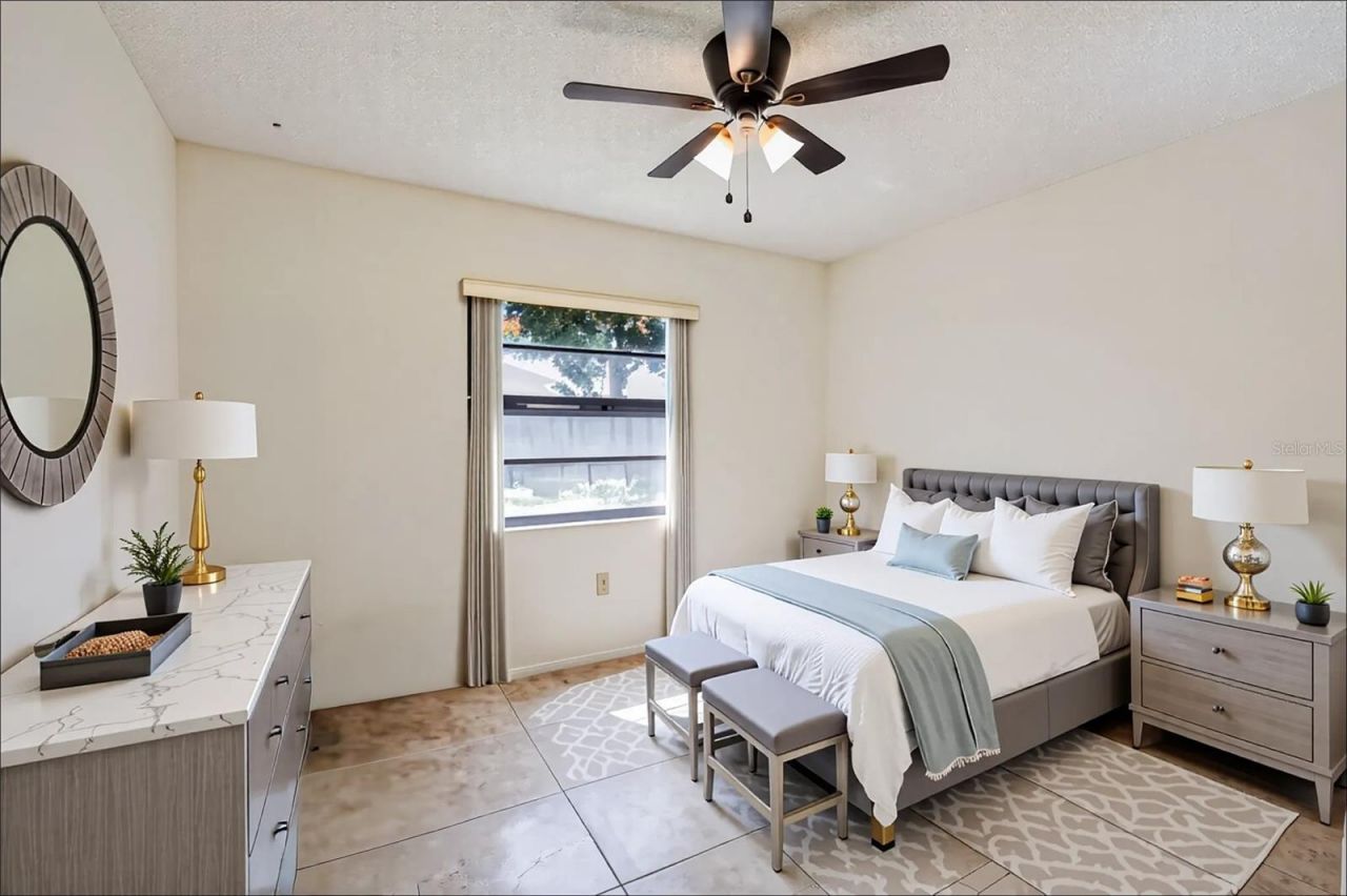 5021 Barrington Circle, Unit 302, Sarasota, FL 34234 Photo