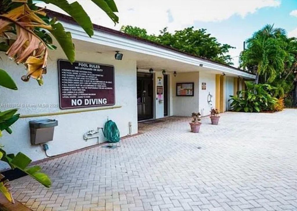 5570 NW 44th St, Unit 312A, Lauderhill, FL 33319 Photo