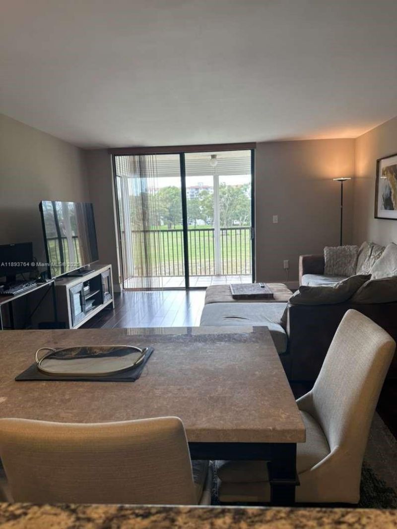 5570 NW 44th St, Unit 312A, Lauderhill, FL 33319 Photo