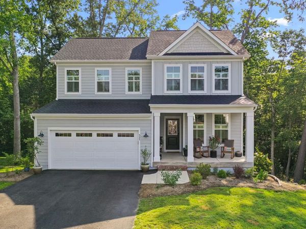 537 Middle Gate, IRVINGTON, VA 22480