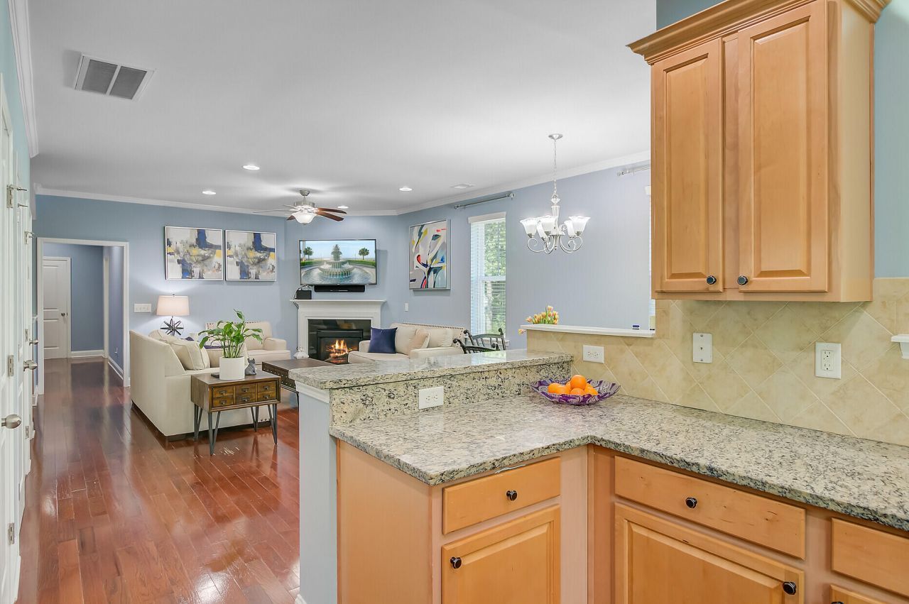 1215 Dingle Road Photo 14