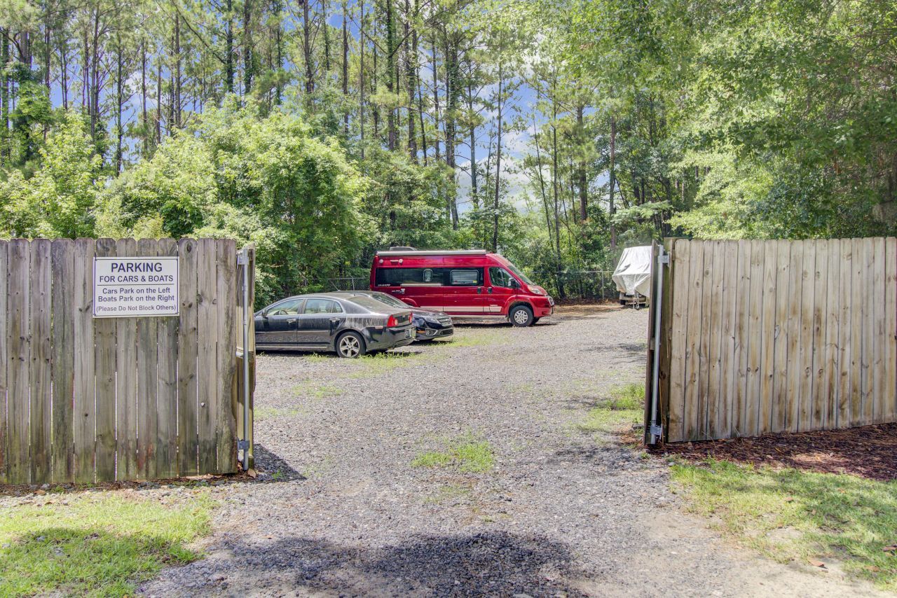 1215 Dingle Road Photo 47