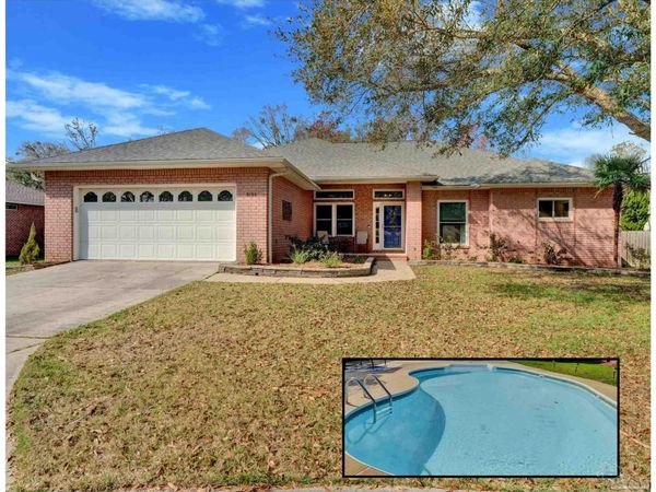 3108 Sonya St, Pace, FL 32571