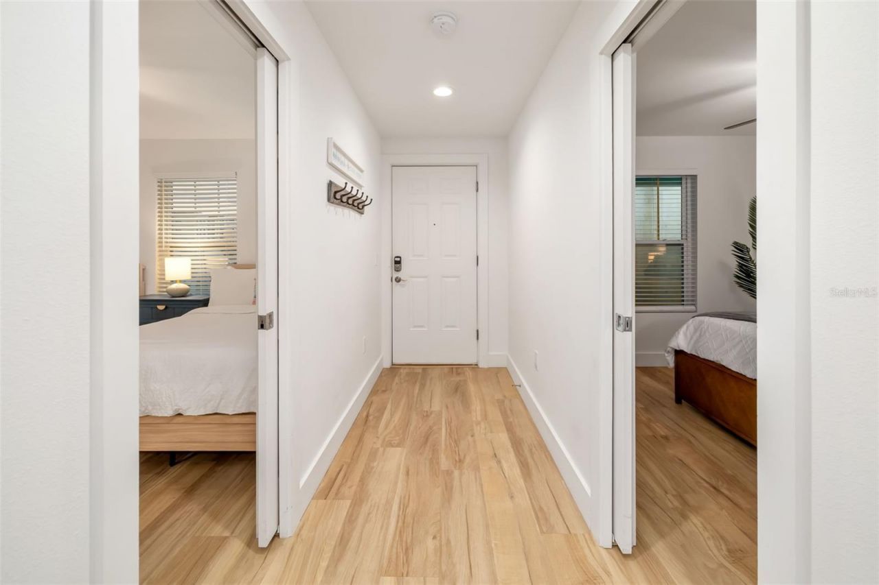 15305 1st Street E, Unit 201, Madeira Beach, FL 33708 Photo