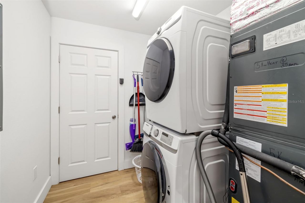 15305 1st Street E, Unit 201, Madeira Beach, FL 33708 Photo