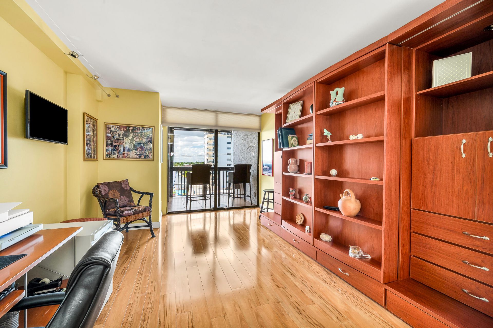 1155 Hillsboro Mile, Unit 402, Hillsboro Beach, FL 33062 Photo