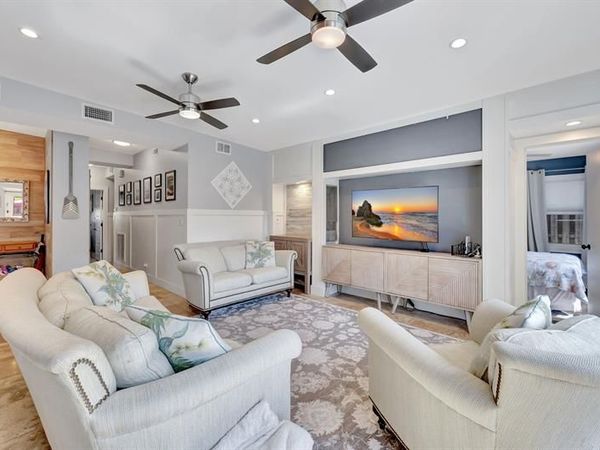 1163 NE 3rd Ave, Boca Raton, FL 33432