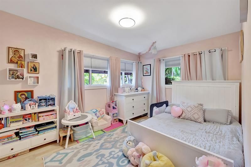 1163 NE 3rd Ave, Boca Raton, FL 33432 Photo