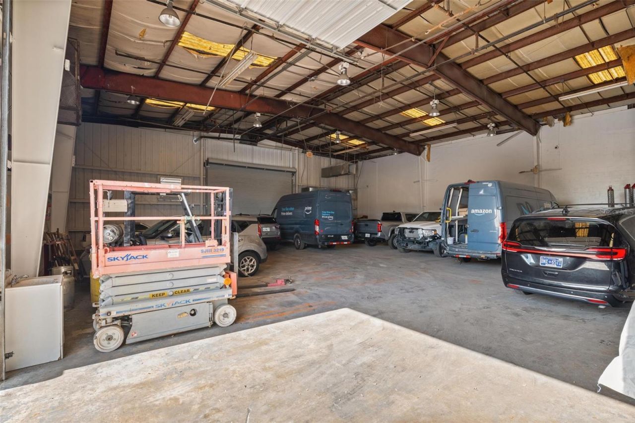 6426 126th Avenue, Largo, FL 33773 Photo