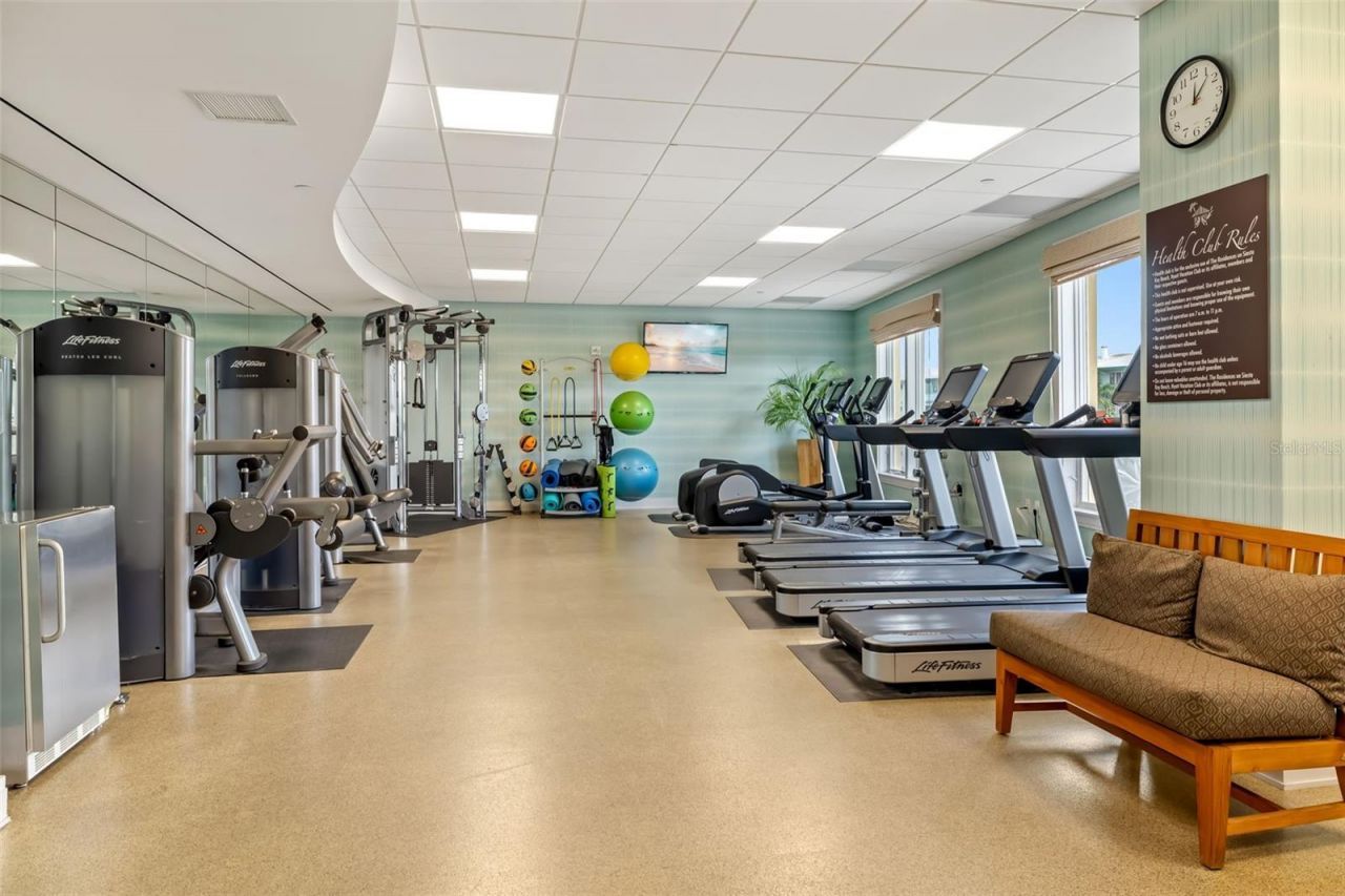 915 Seaside Drive, Unit 407, Sarasota, FL 34242 Photo