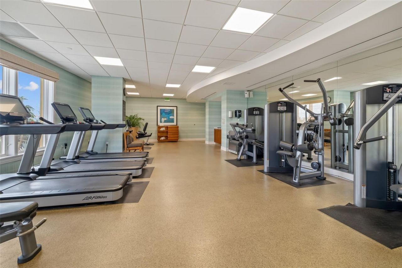 915 Seaside Drive, Unit 407, Sarasota, FL 34242 Photo