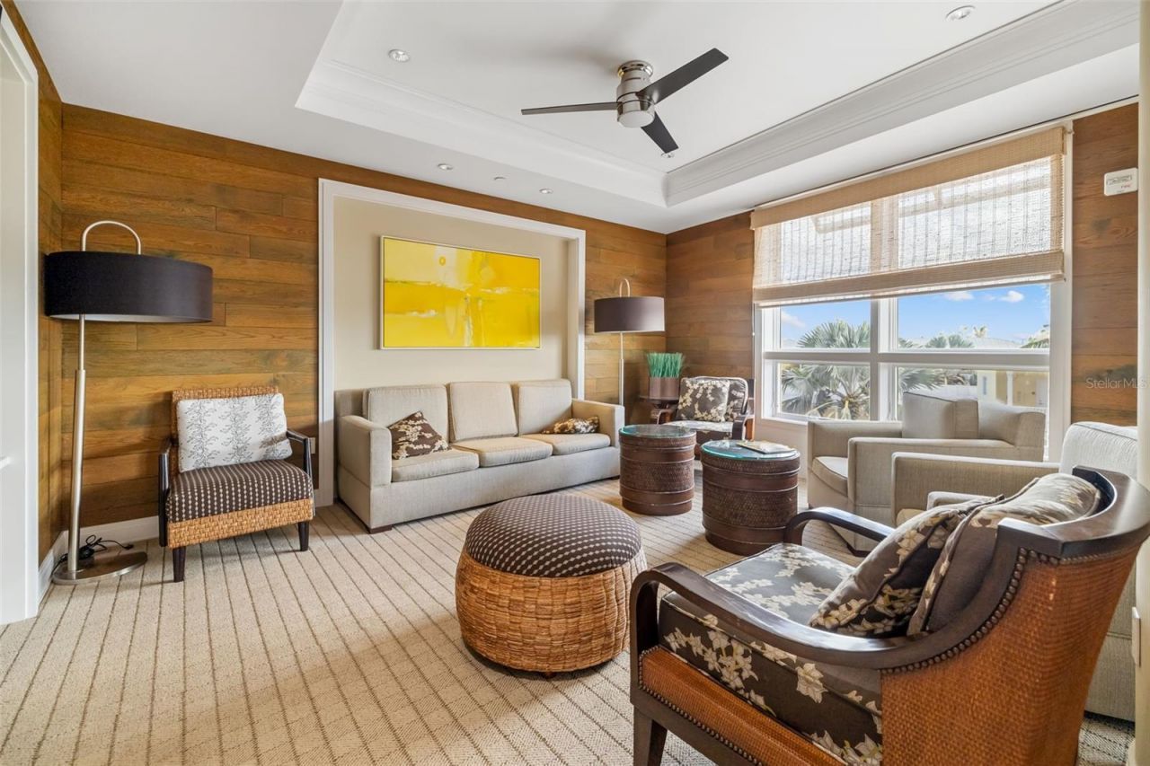 915 Seaside Drive, Unit 407, Sarasota, FL 34242 Photo